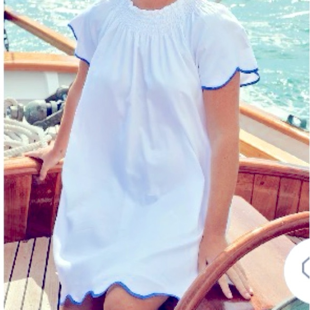 Lake Ultramarine Pario Dress - White with blue scallop trim